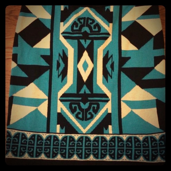 Geometric skirt - Picture 1 of 1